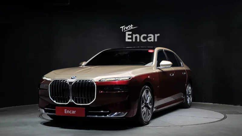 BMW 7-Series