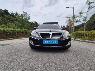Hyundai Equus