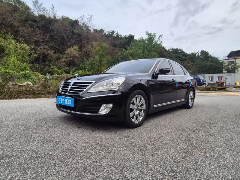 Hyundai Equus