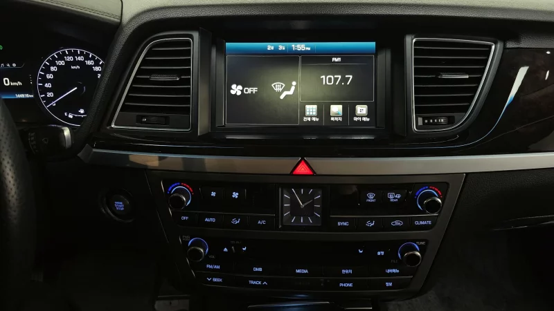 Hyundai Genesis