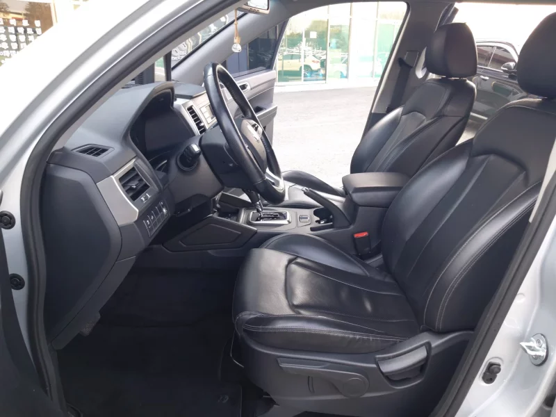 SsangYong Rexton Sports