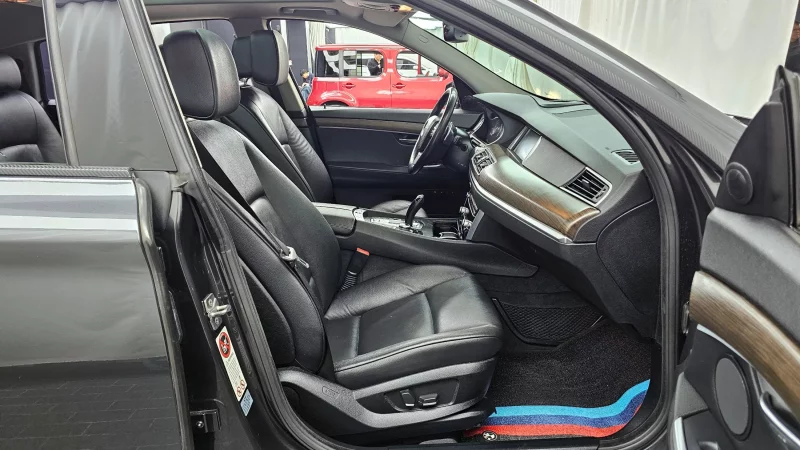 BMW 5-Series Gran Turismo