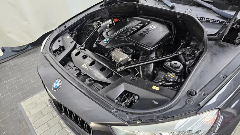 BMW 5-Series Gran Turismo