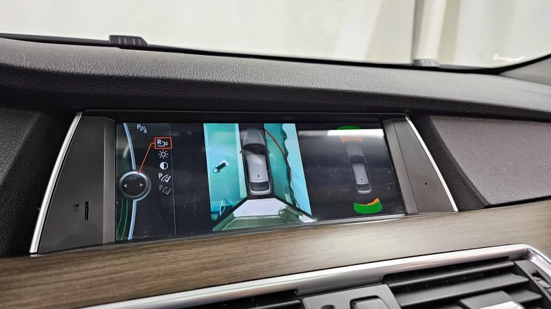 BMW 5-Series Gran Turismo