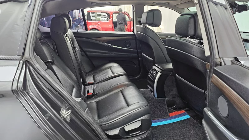 BMW 5-Series Gran Turismo