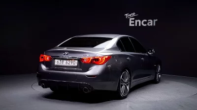 Infiniti Q50