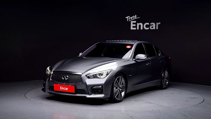 Infiniti Q50