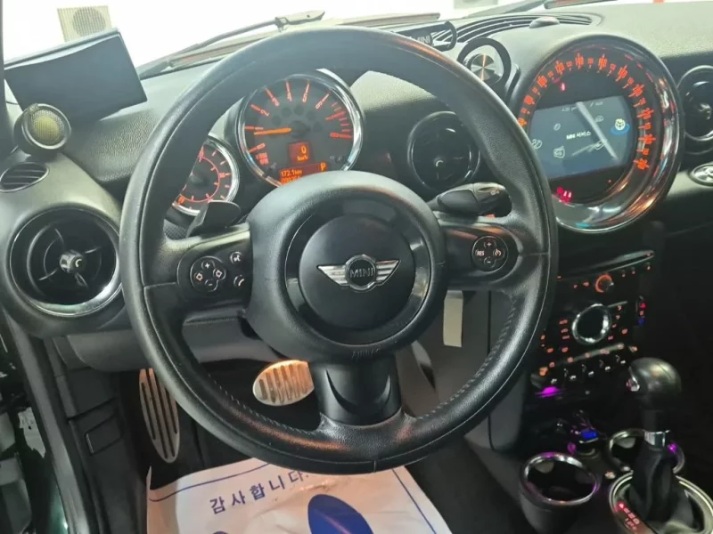 MINI Cooper Convertible