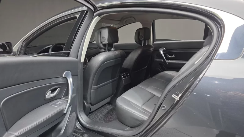 Renault SM5
