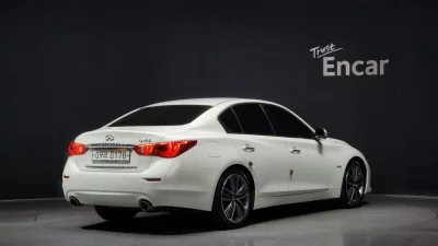 Infiniti Q50