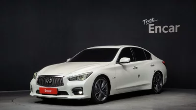 Infiniti Q50