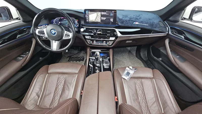 BMW 5-Series