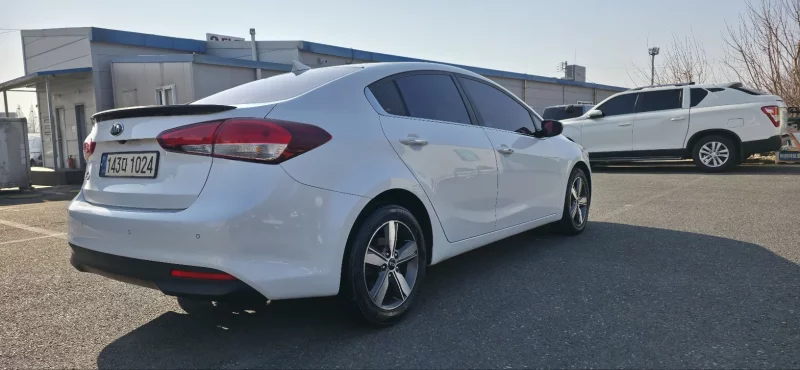 Kia K3
