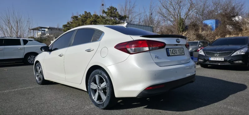 Kia K3