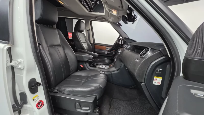 Land Rover DISCOVERY