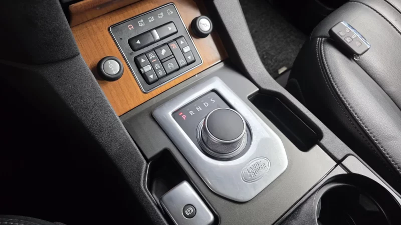 Land Rover DISCOVERY