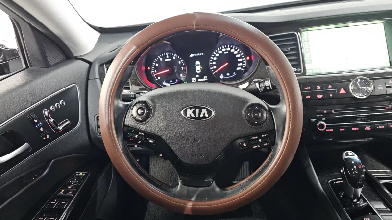 Kia K9