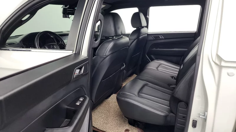 SsangYong Rexton Sports Khan