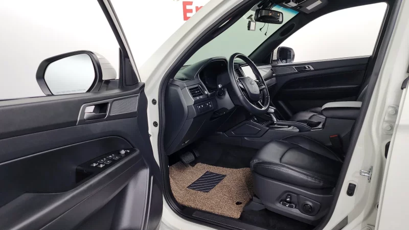 SsangYong Rexton Sports Khan