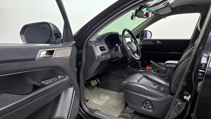 SsangYong Rexton Sports