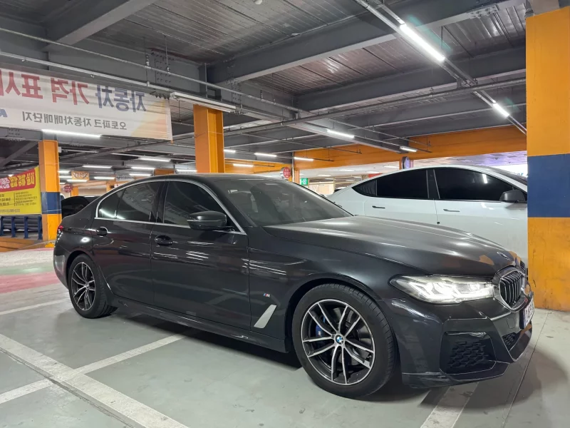 BMW 5-Series