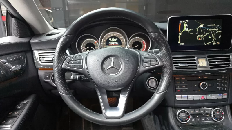 Mercedes-Benz CLS-Class