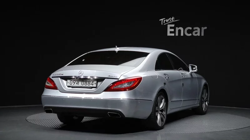 Mercedes-Benz CLS-Class