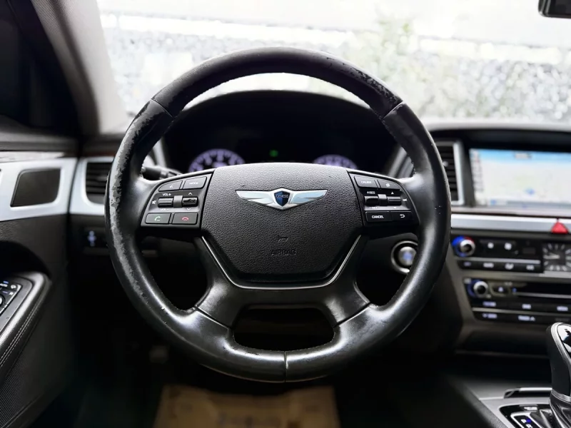 Hyundai Genesis