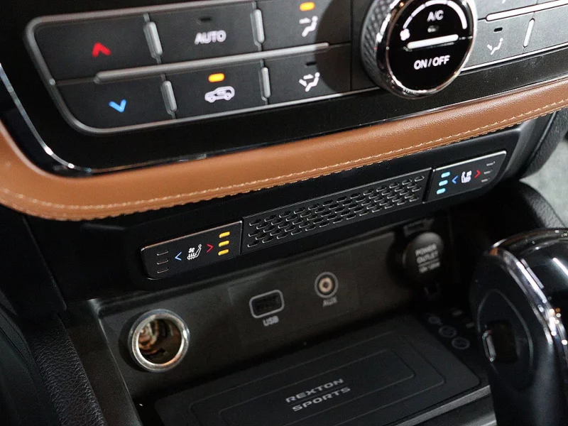 SsangYong Rexton Sports