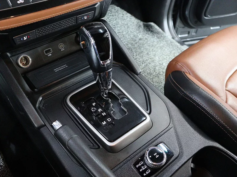 SsangYong Rexton Sports