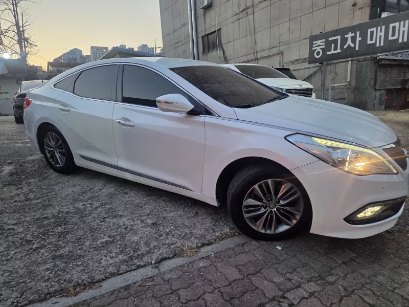 Hyundai Grandeur