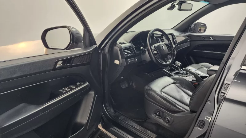 SsangYong Rexton Sports Khan