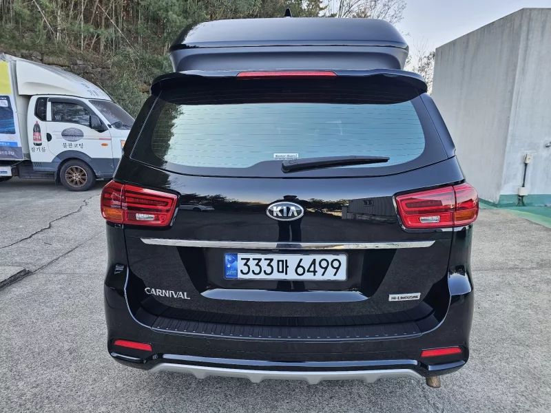 Kia Carnival