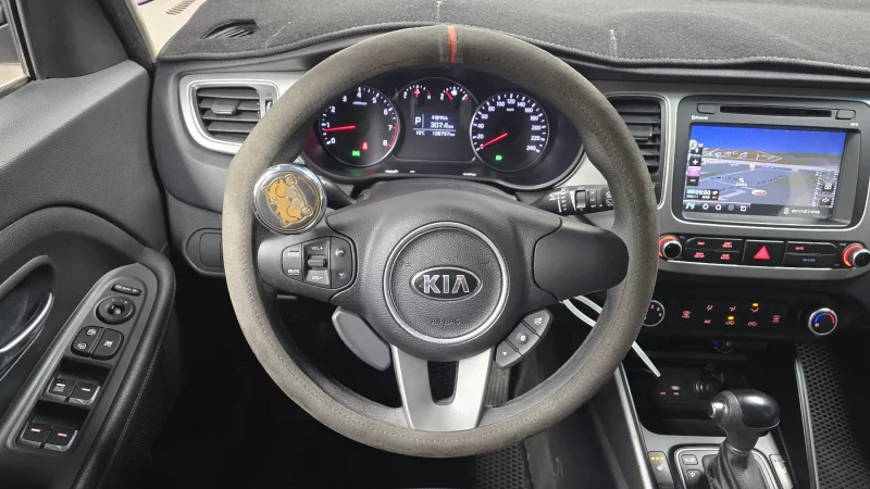 Kia Carens