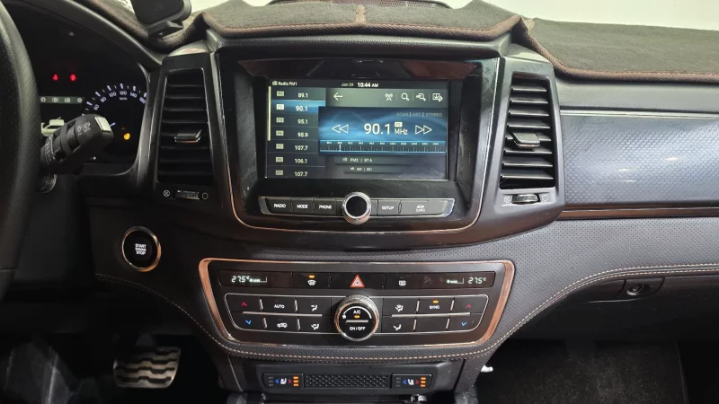 SsangYong Rexton Sports Khan