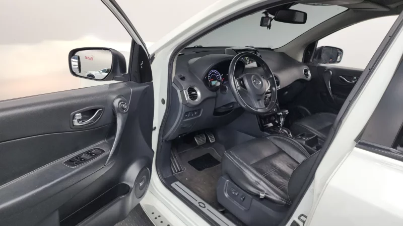 Renault QM5