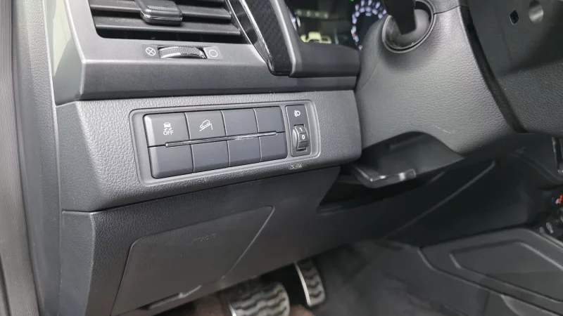 SsangYong Rexton Sports Khan