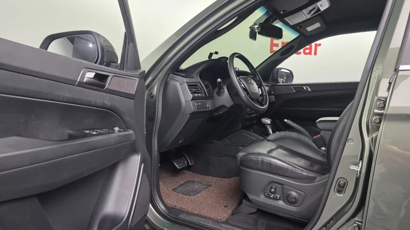 SsangYong Rexton Sports Khan