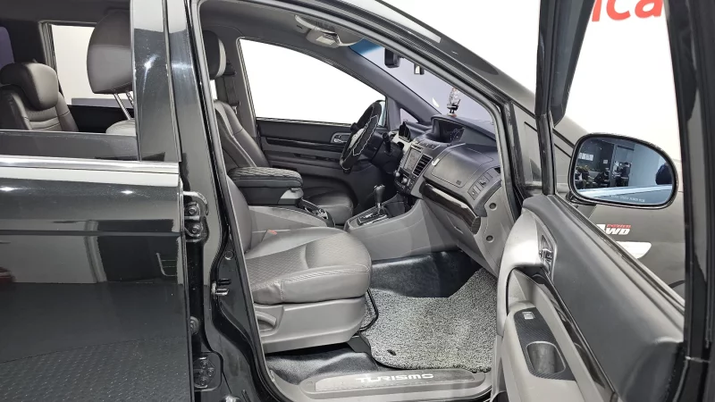 SsangYong Korando Turismo