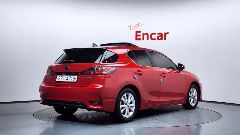 Lexus CT200h