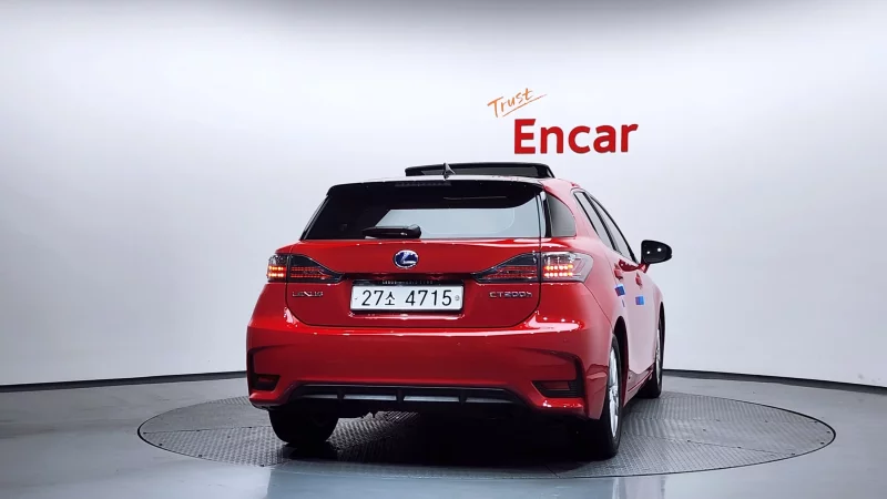 Lexus CT200h