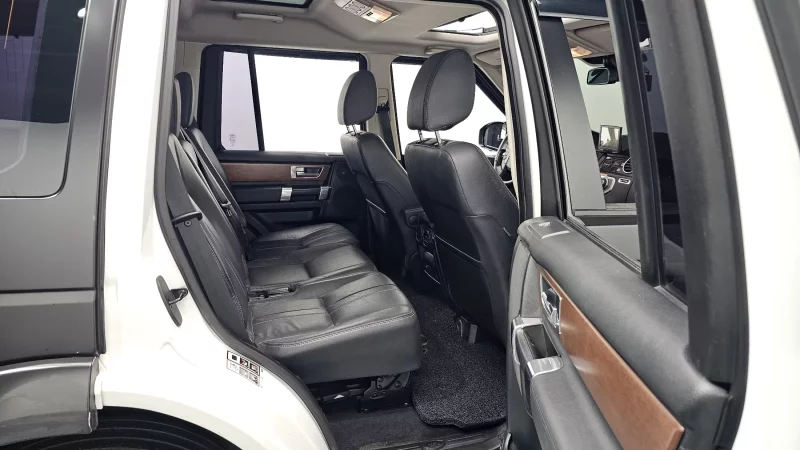 Land Rover DISCOVERY