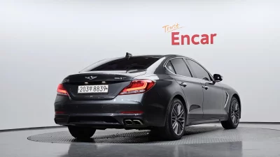 Genesis G70
