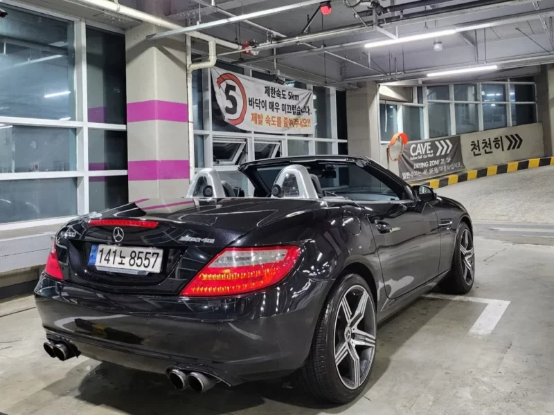 Mercedes-Benz SLK-Class