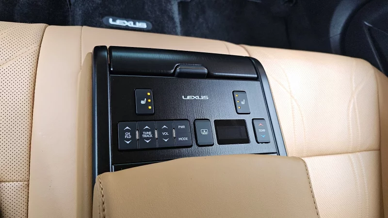 Lexus ES300h