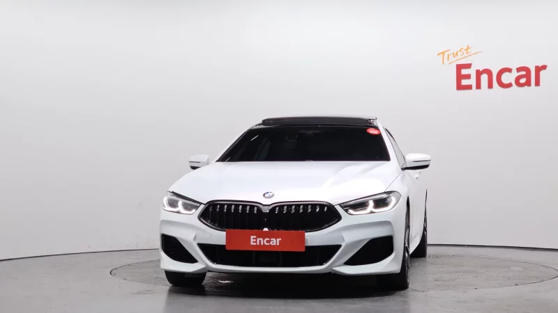 BMW 8-Series