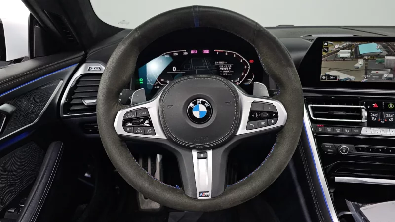 BMW 8-Series