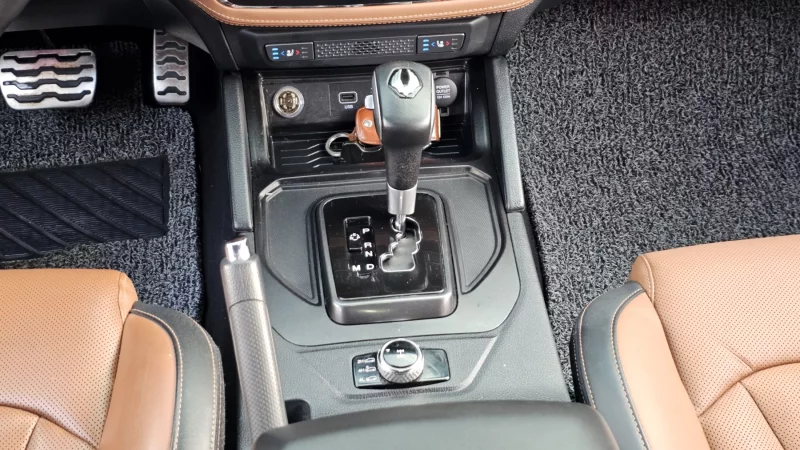 SsangYong Rexton Sports Khan