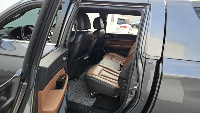 SsangYong Rexton Sports Khan