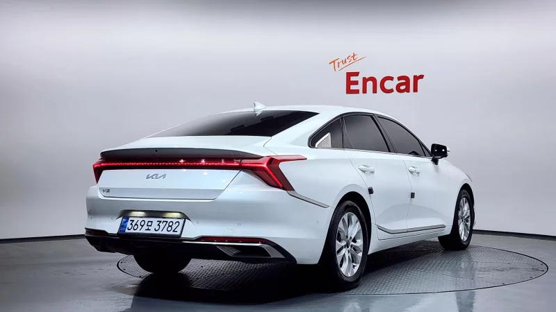 Kia K8